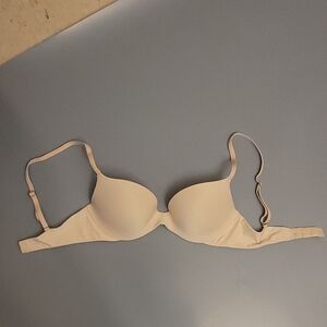 Seamless Nude Bra